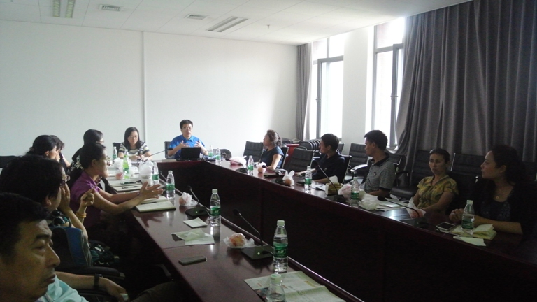 pp电子游戏平台网站院举行英语双学位双专业和大学英语教学教务联系会议2